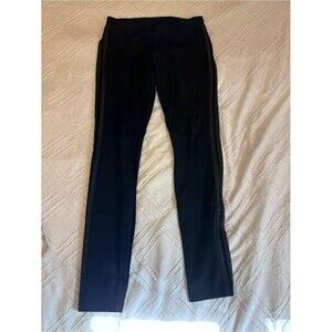HUE Black Leggings with Side Stripe